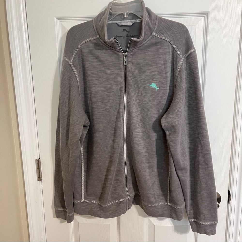 Tommy Bahama Gray Lightweight Shirt Jacket with Zip-Up Style